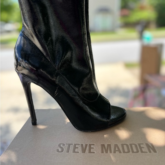 New Steve Madden booties. - Picture 3 of 3